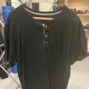 Men’s Banana Republic Black Henley Tee